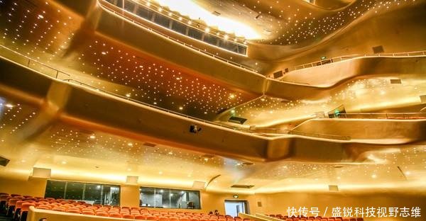 超甜CP广州一日游旅拍特辑，带你打卡广州拍照胜地(附视频)