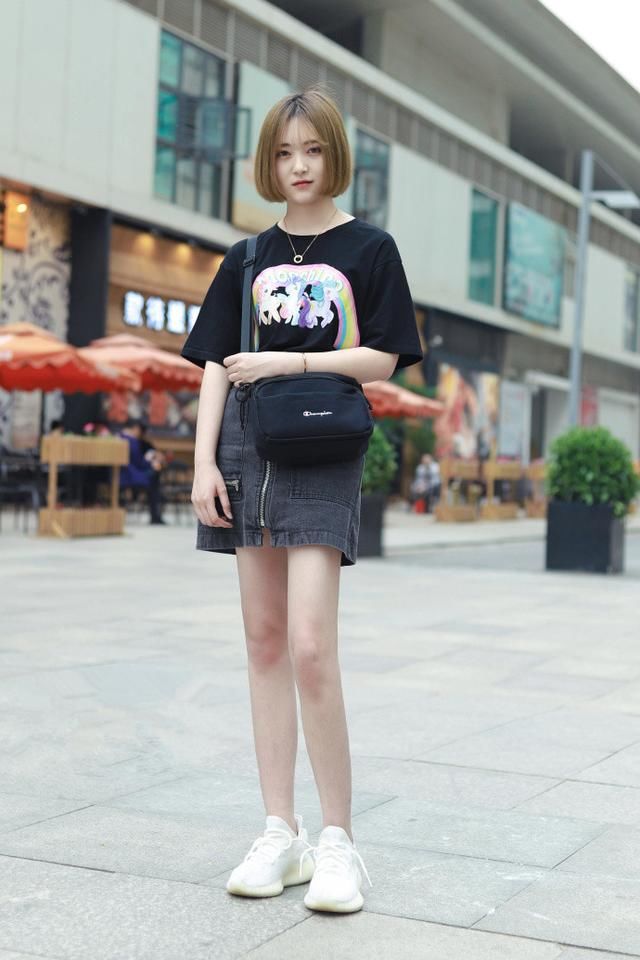 路人街拍，时髦又迷人的装扮，让你变得更有女神范!