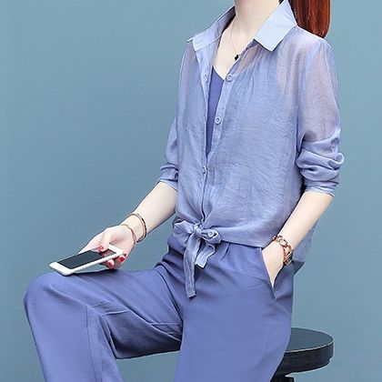 被小姨身上的“套装”，惊艳到了，原来今年流行这么穿，确实洋气