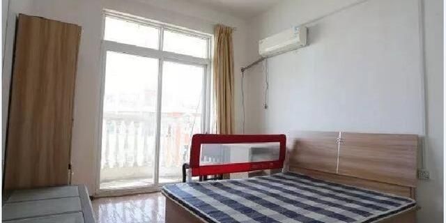  设计师■新婚夫妻40万买180°湖景房，奇葩结构吓跑装修公司，无人敢接手