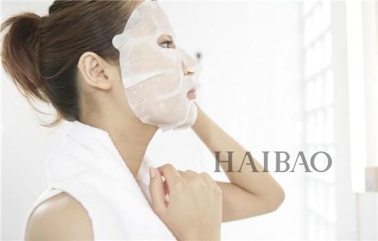 电影《少年的你》官宣男女主！为啥92年的周冬雨看起来比00后易烊