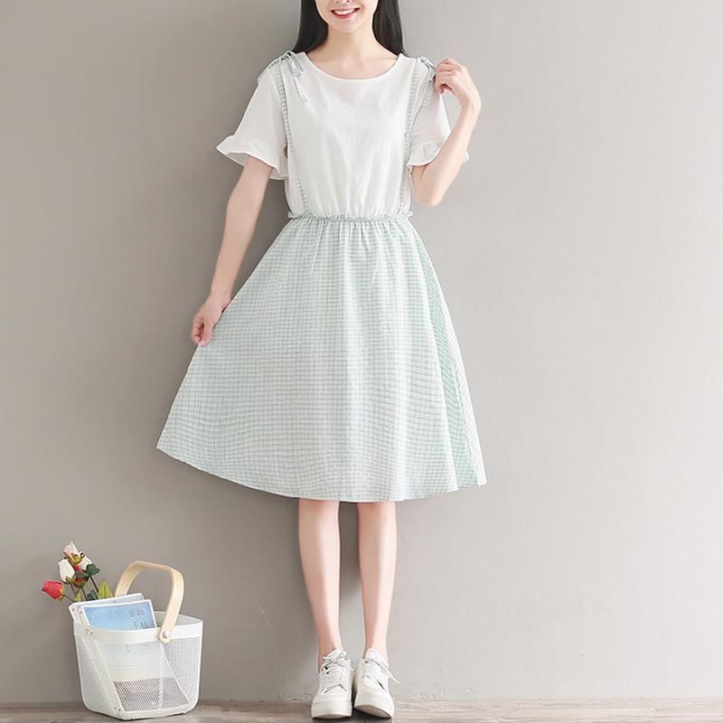 时尚优雅的连衣裙，显瘦又甜美，尽显优美曲线