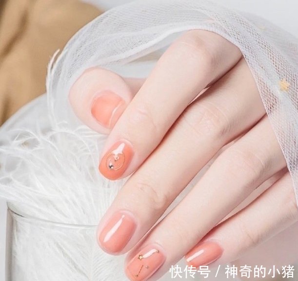  【安利】抓住春天的尾巴，赶紧来安利波春夏美甲！