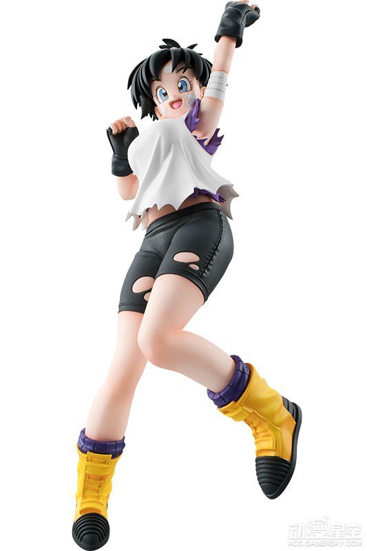 《龙珠》比迪丽手办 破洞紧身裤凸显少女傲人身材