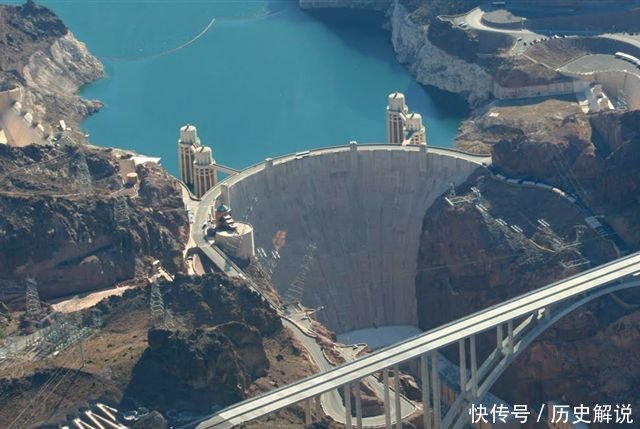 美国“第一大坝”与中国“第一大坝”对比，没有对比就没有伤害！