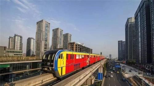  重庆：“不禁摩的”的中国“摩都”，百万摩托车驰骋，交通却并没有变坏