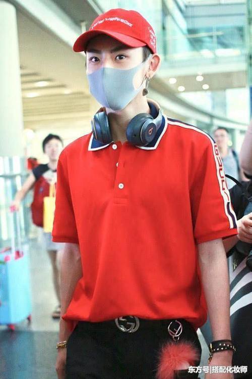 穿成这样的王琳凯怎么能没有回头率？不过一般人可不敢穿！