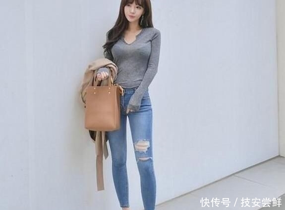  [美女]身材超棒的高跟鞋美女，增添别致女人味！