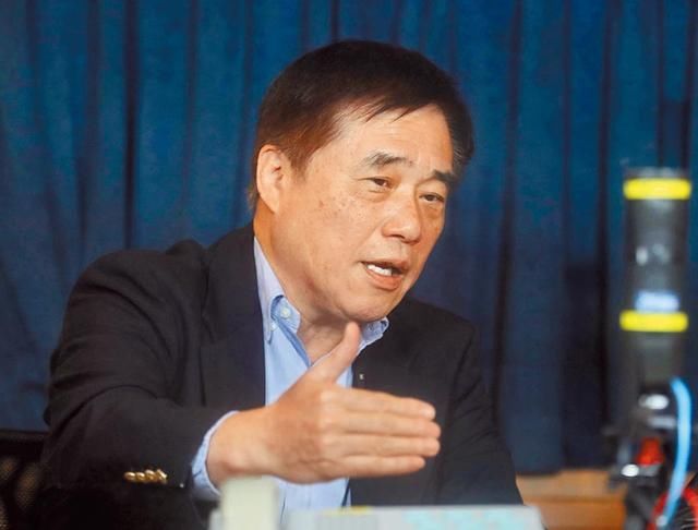  #国民党#郝龙斌为什么参选党主席？昔日秘书、蓝女议员听完沉默了