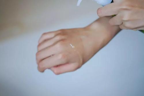 卸妆不对,颜值报废,4种类型卸妆产品大起底!_【