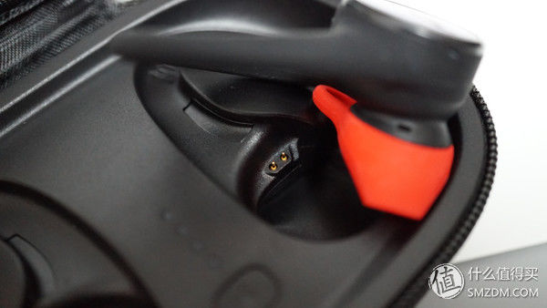 用上这款缤特力BackBeat FIT 3100 运动蓝牙耳机，音乐如影随形