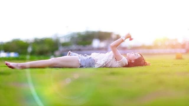 心思内敛深沉,相处越久,就越是看不透他们心思