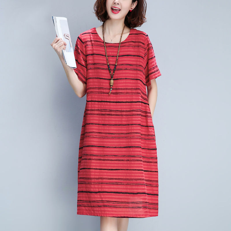 有一种清凉叫:“天然棉麻衫”配萝卜裤穿很舒适，美的独一无二