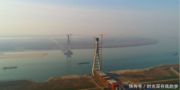 中国第一大跨江大桥，全长39.723公里，总耗资75.2亿元！