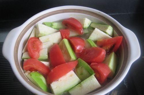  [味道]豆腐杂蔬鲥虾煲，味道好，满足你的味蕾