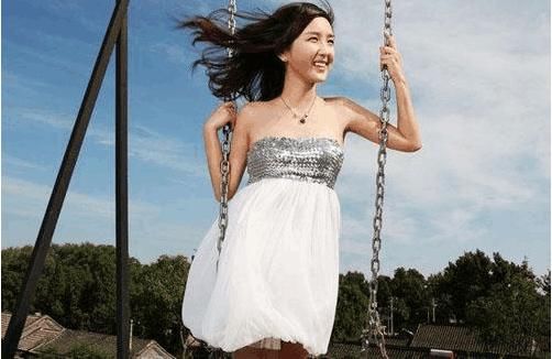 卓伟这次再曝猛料,知名女星还没离婚这边就出轨了