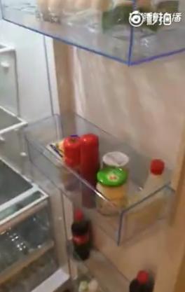 刘昊然微博晒自家冰箱，这也太凄凉了，不过粉丝都说他骗人咋回事