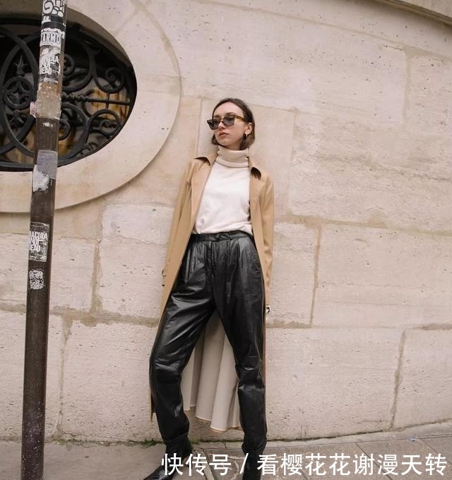  『过时』小白鞋搭大衣的穿法过时了？看看今年流行什么！