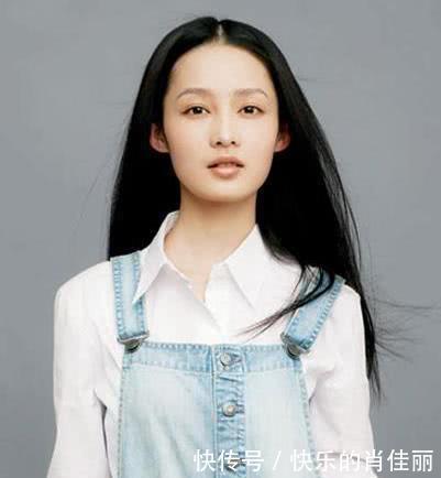 本以为李沁的素颜够美了，没想到她更迷人，不敢相信她没化妆