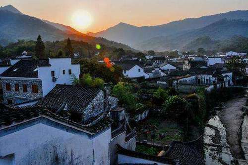 比丽江凤凰还美的冷门古镇，第三个是汪涵最爱