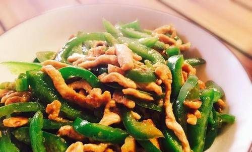  食物|如果你想避免皱纹，你可以经常吃以下食物。皱纹少，皮肤丰满有弹性
