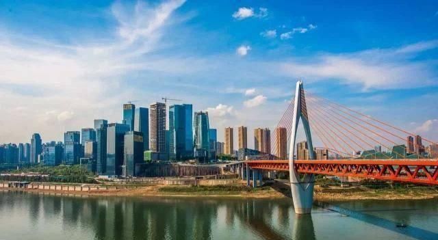 国内最“火”的城市，游客数量接近4000万，居全国首位