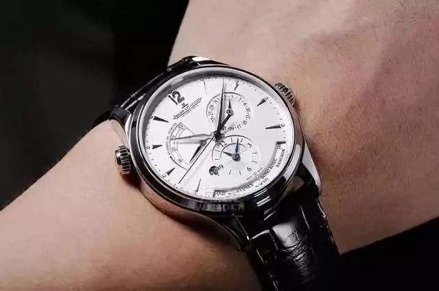 男人月薪5万没存款，一定是中了这几款表的毒！