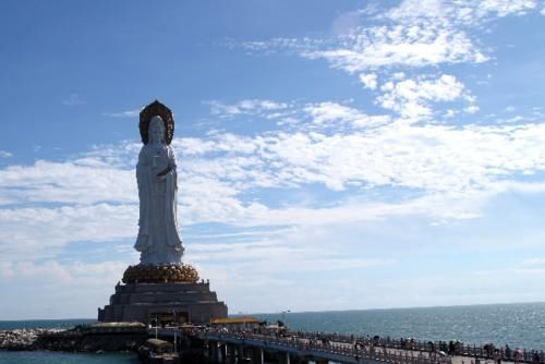 终于知道为什么飞机途径“南海观音像”，都必须要绕行一圈？你知