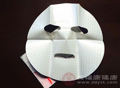  #面膜前#敷面膜的误区 天天都用它小心伤皮肤