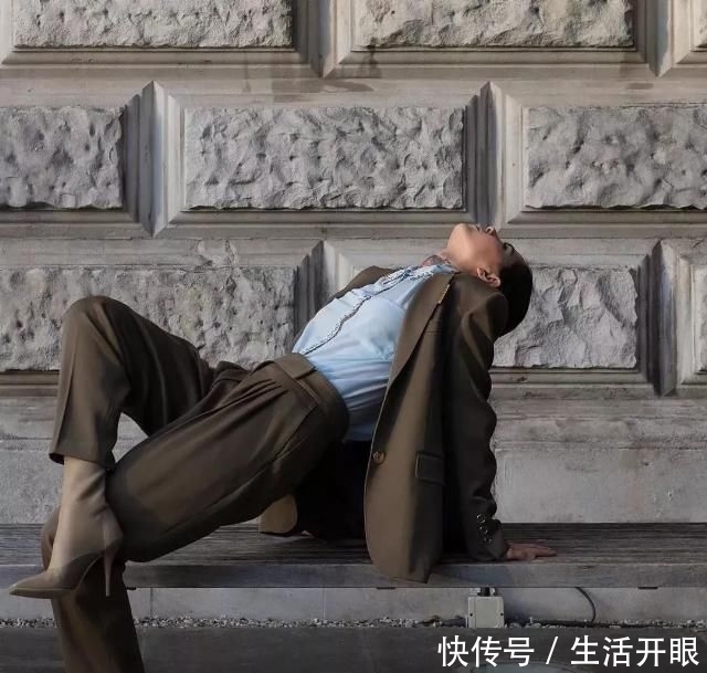  「冬天」3条最适合冬天的裤子，搭什么都好看！