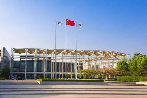  【天津港保税区】全员竞聘，“85后”连跳两级成副局长