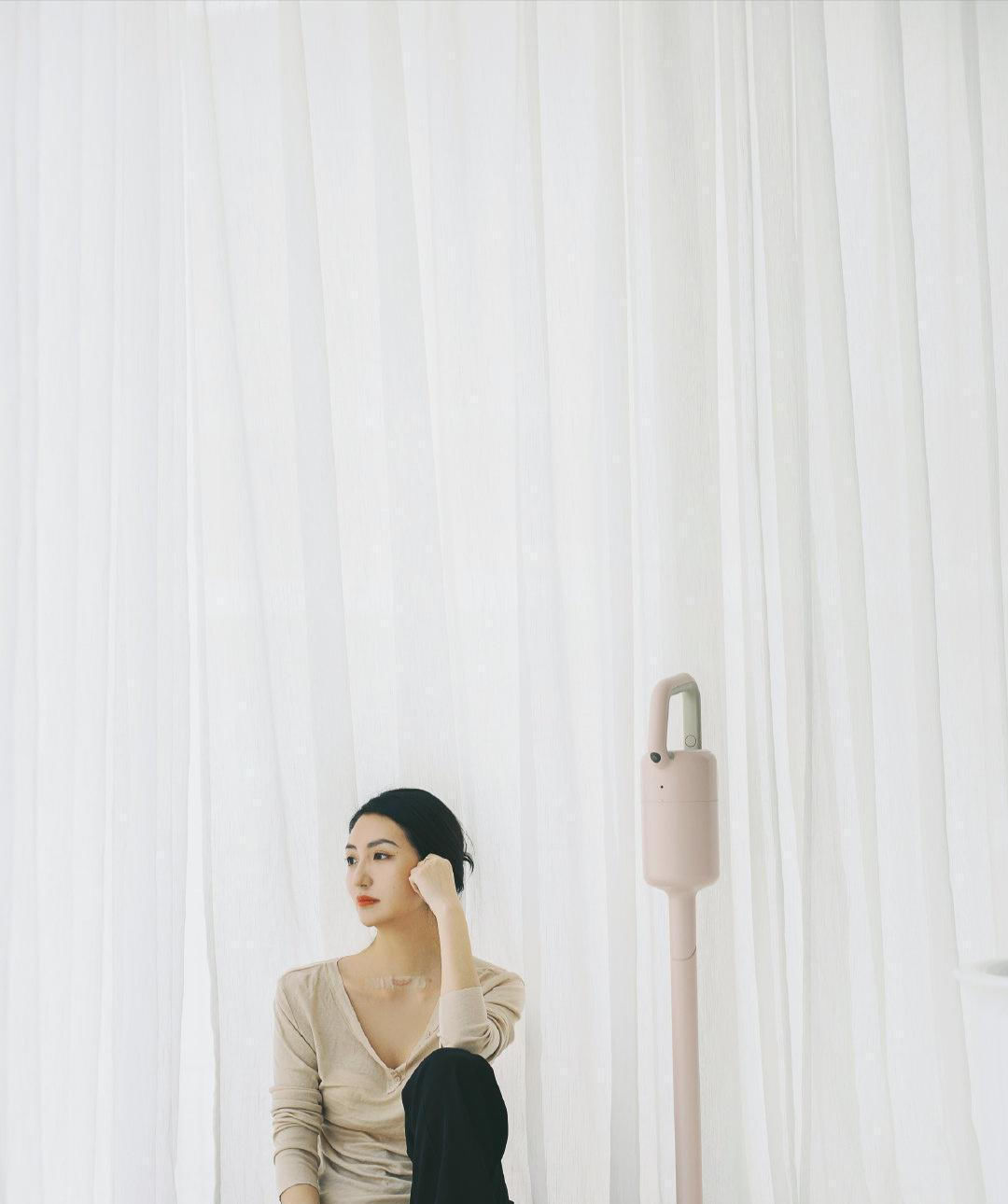  [博主]春季上班怎么穿?学这几位时尚博主的“高级穿法”,显气质又好看