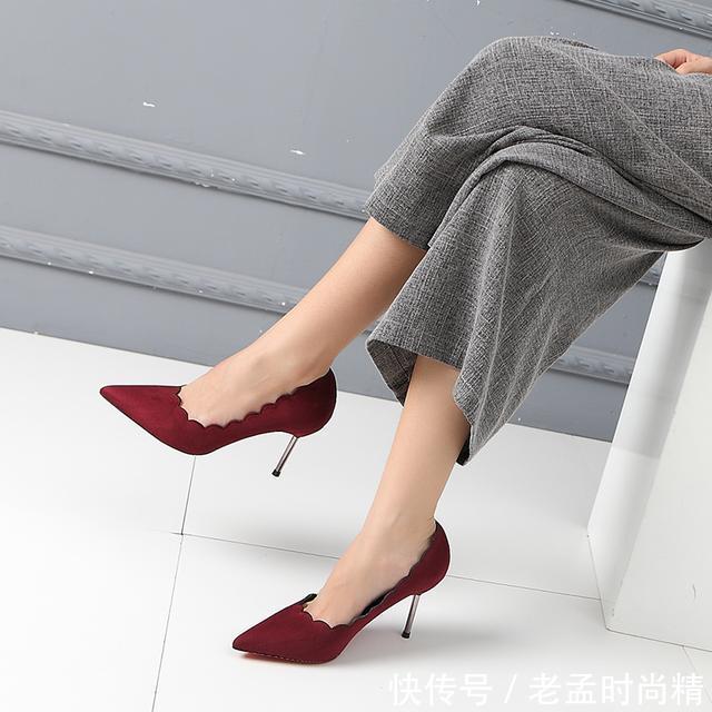  【尖头浅口女】尖头高跟鞋，轻巧平稳百搭，是上班约会不错的单品