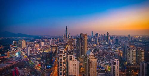  【宜居】中国最宜居的2个城市，1个是小吃之都，1个是天下四聚之一