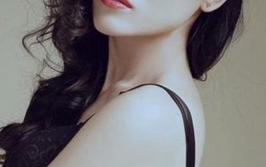 闺蜜不会穿文胸，我嘲笑了她，可没想到她竟然用了这种方法