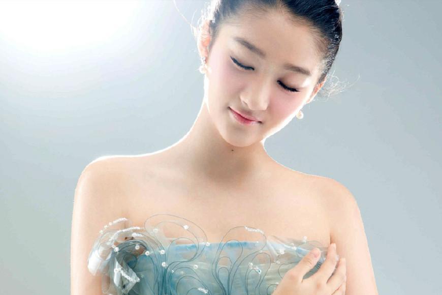 从鹿晗对外公布恋情开始，就一直遭到质疑，现在正面回应这样说