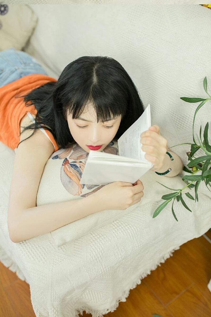 牛仔短裤美女背心吊带性感私房写真 第一辑