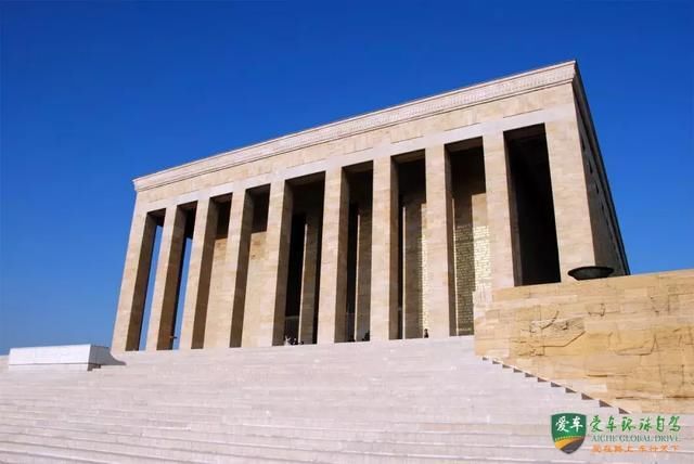 “霸占”欧亚大陆两种风情，美到连中国人都羡慕，消费还不贵!