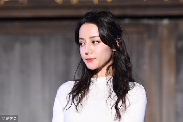 迪丽热巴原来靠这招减肥，网友回应:我读书少你可别骗我