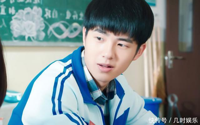 刘昊然捐款、王俊凯建群,论重同学情,杨幂堪称