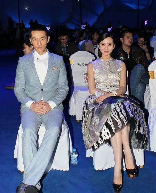 胡歌微博骂刘诗诗真相 唐嫣力挺诗诗杨幂持中