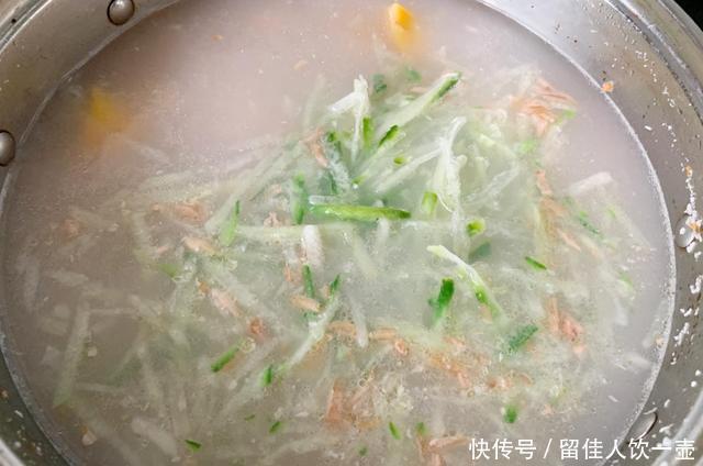  『把红薯』红薯花生咸饭汤，一碗暖汤入胃，帮助消食导滞！