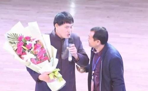  「成了」大衣哥成功了，成了村里的励志典型；没成功，就是不务