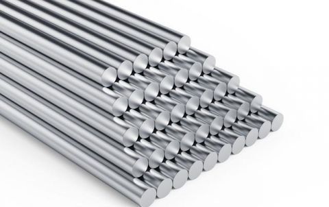  工人|工地工人发明钢筋弯箍机，无误差加工60种图形，1小时能加