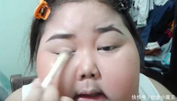 肥妞从不化妆，连男朋友都嘲笑她，化妆后所有人都傻眼了！
