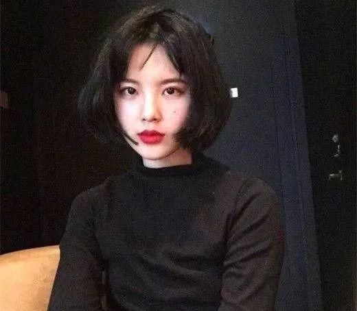 今年流行的8款短发，看完忍不住想剪了!