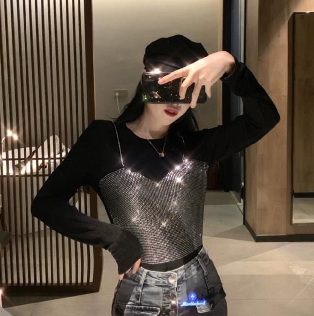  [整体的造型]2020年出现穿衣荒下面几套“两件式搭配窍门”，绝不烂大街
