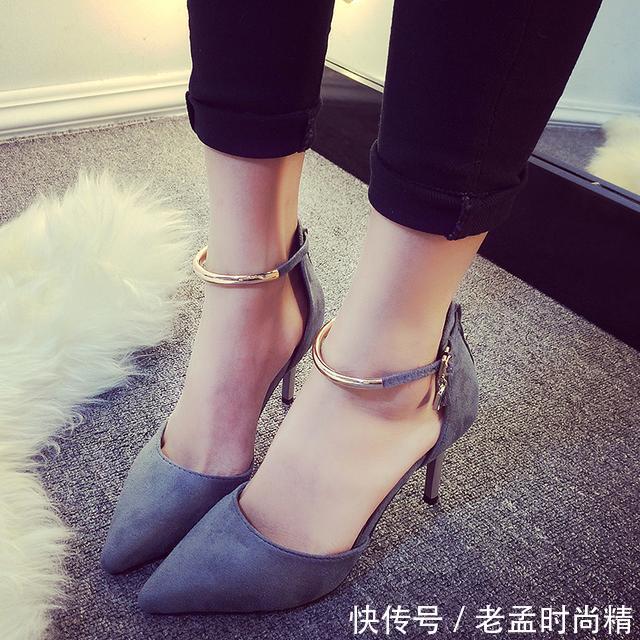 「浅口尖头高跟鞋」好看又有女人味的高跟鞋,穿上去征服男神吧