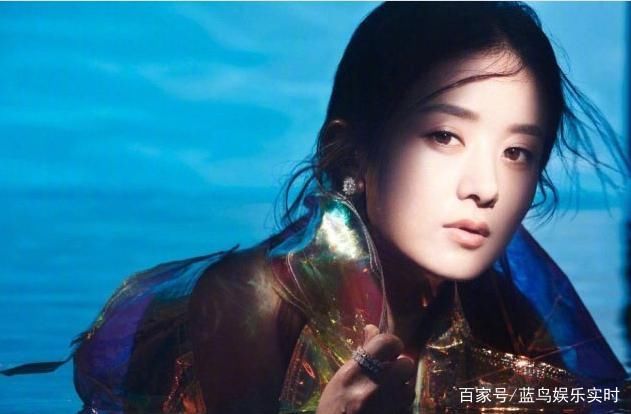 赵丽颖发文澄清，因为“两字”引起低学历纷争，网友：真爱粉强大