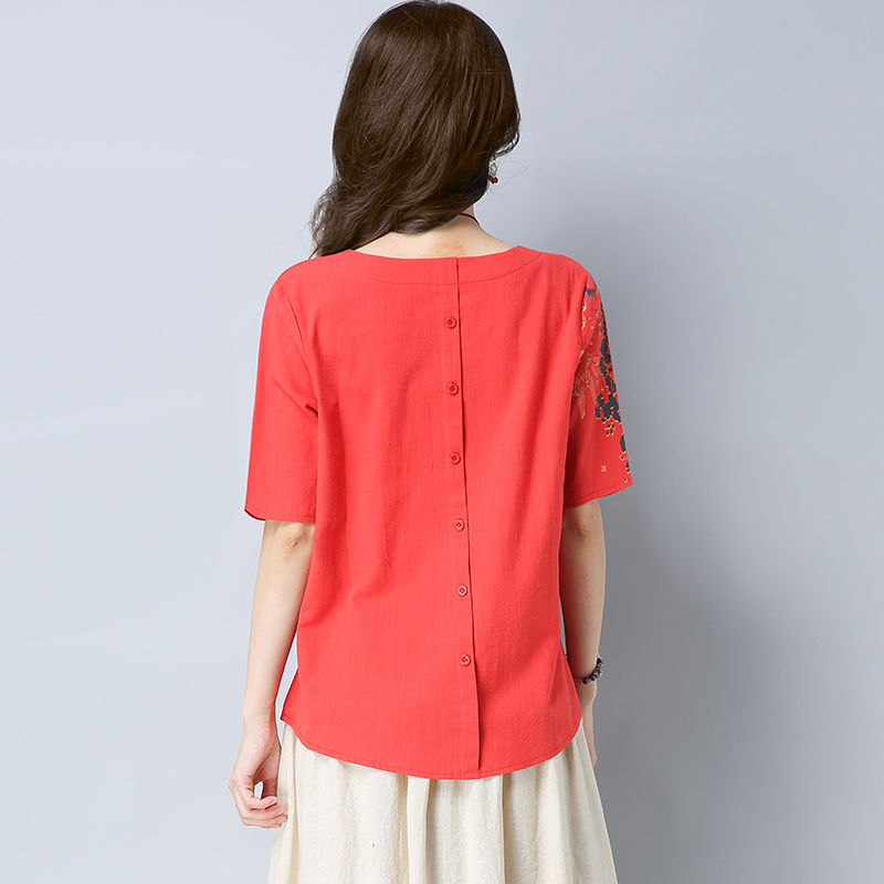 姐姐穿着这些上衣真的非常精致显年轻，我忍不住都要买